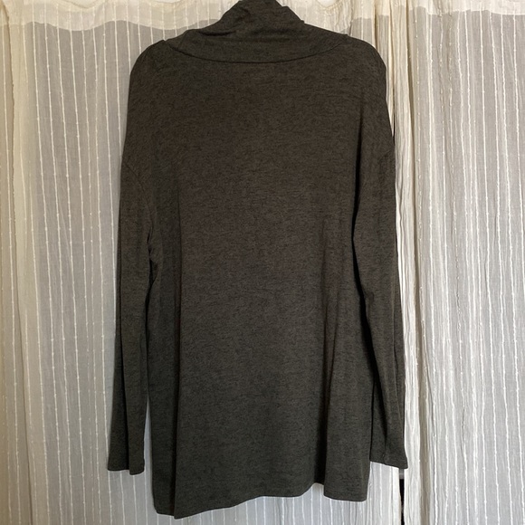 Joe Fresh Green Sweater, Size L - Picture 5 of 6